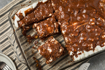 Sweet Homemade Mississippi Mud Cake