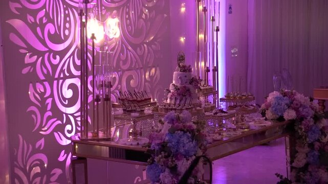 Ambiente decorativo para evento de 15 a&ntilde;os
