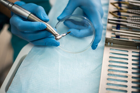 Dental implant