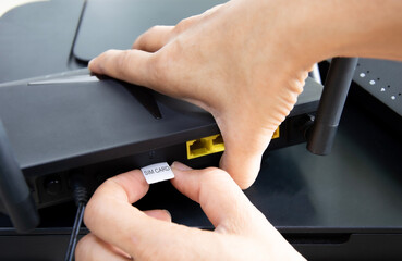 Ideas for using a router using a SIM card Distribute internet signals