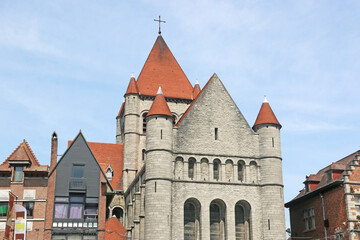 Fototapeta premium Church of Saint Quentin, Tournai in Belgium