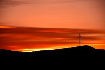 Naklejka premium sunset in the mountains