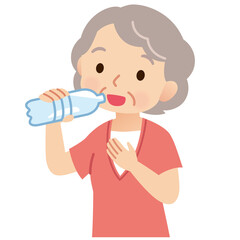 ペットボトルの水を飲む高齢女性　健康　熱中症