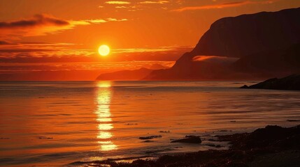 Midnight Sun off the North West Coast of Norge, Scandinavia