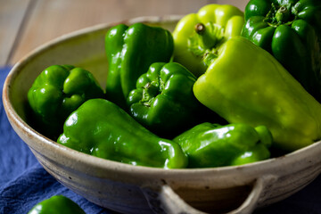 Green peppers.
Image of fresh green peppers.
