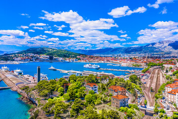 Naklejka premium view of the city of Split town, roman architecture and mediterranean place