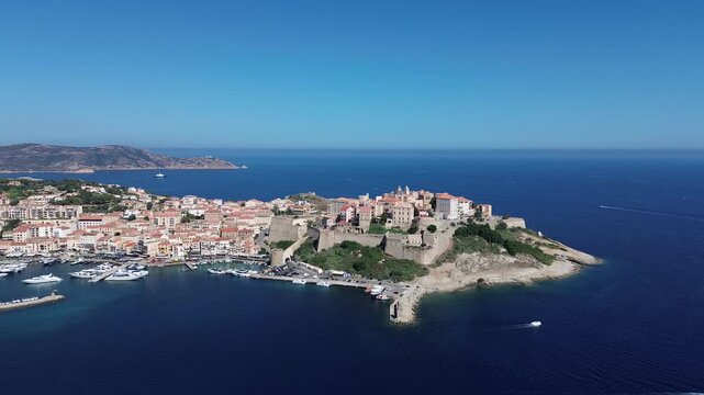 video col drone della cittadella di calvi in corsica