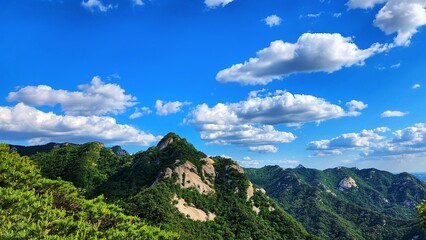 Fototapeta premium the top of Bukhansan Mountain in Korea in sunny weather. hiking in korea. mountains Korea Seoul