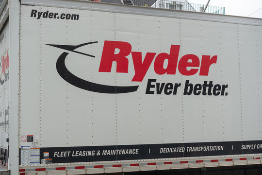 exterior of a Ryder System Inc truck on the streets of Toronto, Canada