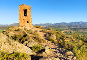 Ruins of Castillo De Almenara (Castell d'Almenara). Fortress ruins in mountains. Ruined fort on top of a mountain. Almenara, Castellón, Valencia, Spain. orre Este Castillo de Almenara