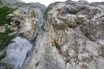 Steilwand aus Kalkstein