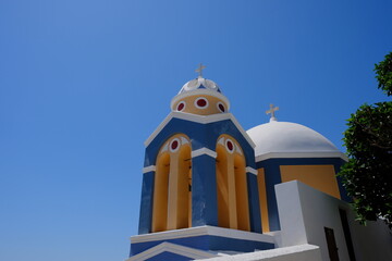 Obraz premium Eastern Orthodox or Greek Orthodox cathedral, Greece, Santorini, Thira