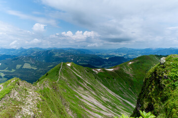 Obraz premium Blick auf das Fellhorn in den Allgäuer Alpen.
