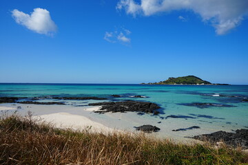 fascinating seascape with charming clouds