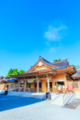 Obraz premium 夏の阿蘇神社 熊本県阿蘇市 Aso Shrine in summer. Kumamoto Pref, Aso City.