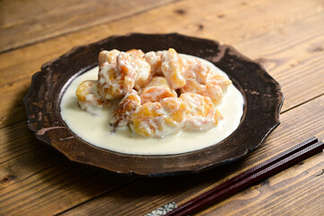 ヨーグルトを使ったエビマヨ