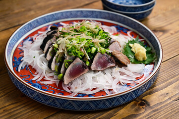 カツオのタタキ