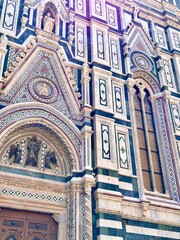 Obraz premium detail of the facade of the cathedral del fiore