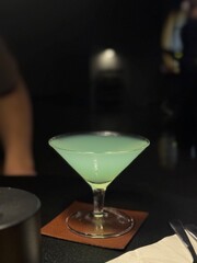 martini with olives