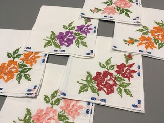 vintage embroidered floral hankies