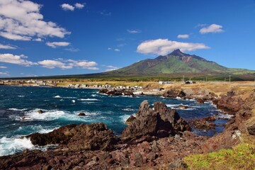 仙法志御崎公園から望む利尻富士