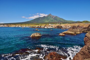 仙法志御崎公園から望む利尻富士