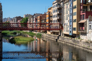 Naklejka premium Vues de la ville de Gérone en Catalogne - Espagne
