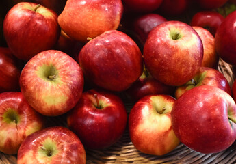 Apples. Many apples are placed in a tray.