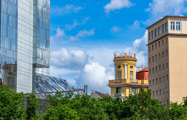 Wien, Österreich, Hauptstadt der Gegensätze: Alt und neu, Tradition und Moderne, Besuch der City,...