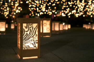 灯篭のある夜景、ライトアップされたイルミネーション