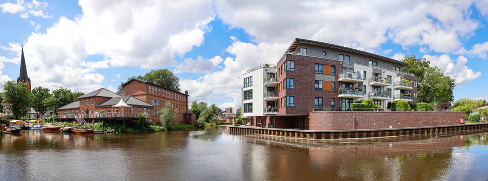 Panorama im Hafen der Hansestadt Buxtehude
