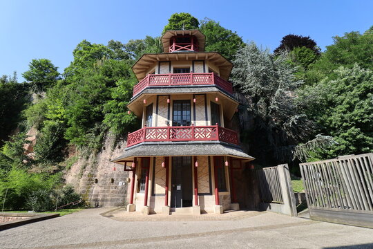 La tour chinoise, vue de l'ext&eacute;rieur, ville de Epinal, d&eacute;partement des Vosges, France