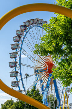 Volksfest in Straubing / Riesenrad / Niederbayern / G&auml;ubodenvolksfest