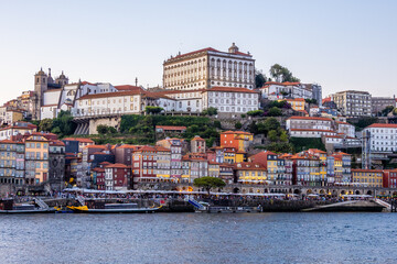 Afternoon light at waterfront of Vila Nova de Gaia