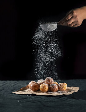 Timbits with powdered sugar