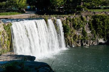絶景スポット、原尻の滝でのひととき