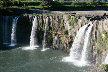 自然の息吹、原尻の滝
