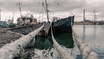 destroyed ships in the port during the war in Ukraine