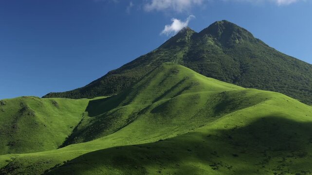 夏の由布岳