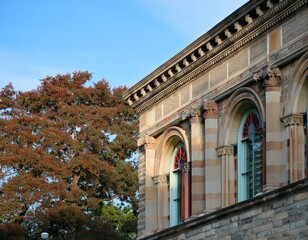 Obraz premium University campus building, representing higher education, academic institutions, and learning environments.
