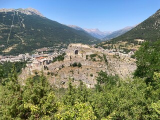 Paysage de montagne dans les alpes à Briançon