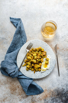 Fried bamia with sour cream sauce, a Mediterranean delight