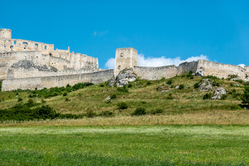 Fototapeta premium Spiš Castle built on a travertine base