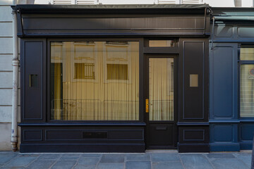 Fototapeta premium old vintage french boutique facade