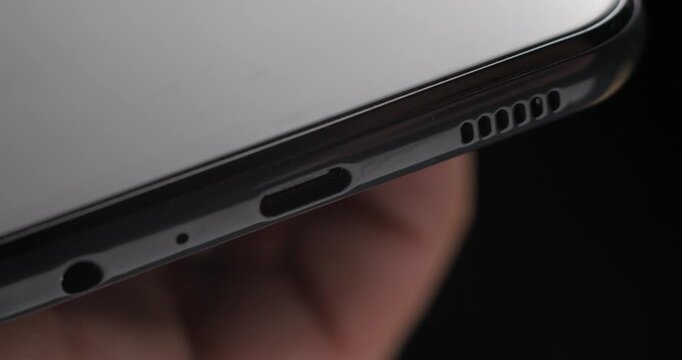 USB-C cable macro plugin to smartphone slow motion