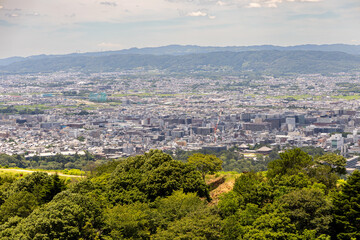 Obraz premium Wakakusayama Hill, Nara panoramic view, sunset in Nara City, Japan