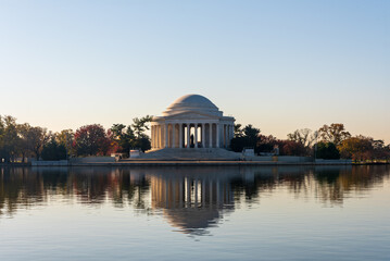 Obraz premium View of Jefferson Memorial with reflection on the Tidal Basin, Washington DC
