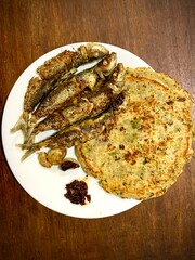 Fried Fish with Potato Roti 