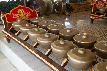 gamelan is traditional javanese and balinese music instuments