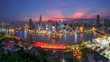 Fototapeta premium Sunset on Ho Chi Minh City center, Vietnam. Photo taken on May 2024. 